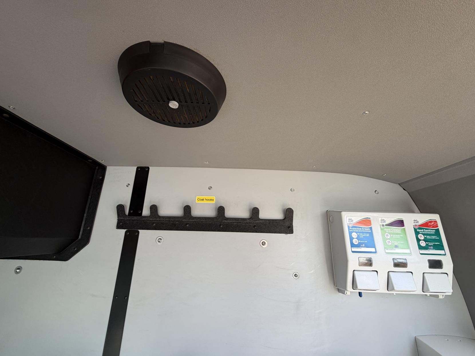 Vauxhall Movano 2.3 CDTi 3500 Panel Van 5dr Diesel Manual FWD L2 H2 Euro 6 (130 ps)