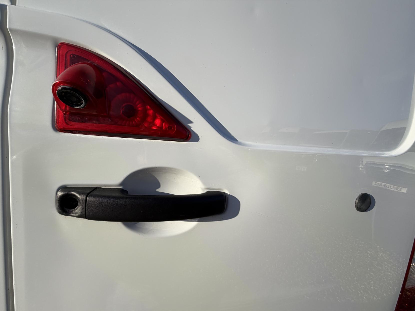 Vauxhall Movano 2.3 CDTi 3500 Panel Van 5dr Diesel Manual FWD L2 H2 Euro 6 (130 ps)