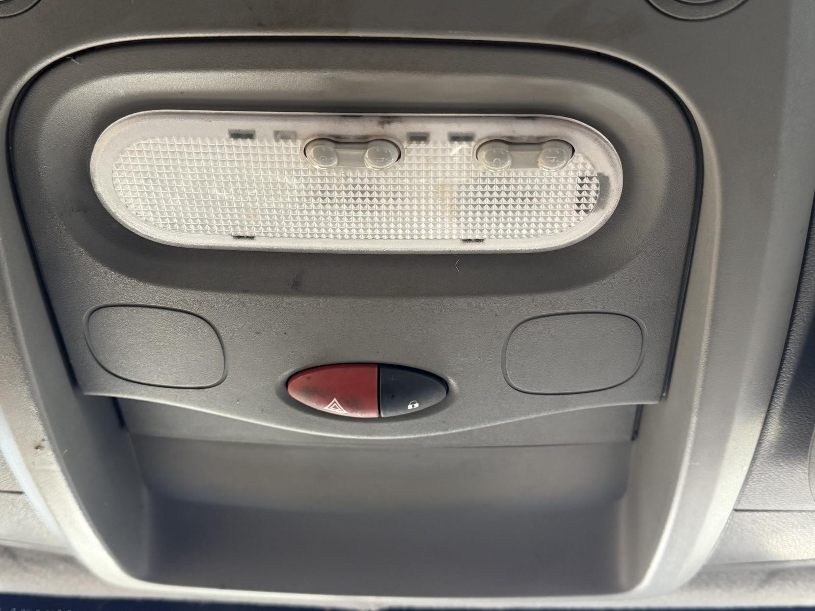 Vauxhall Movano 2.3 CDTi 3500 Panel Van 5dr Diesel Manual FWD L2 H2 Euro 6 (130 ps)