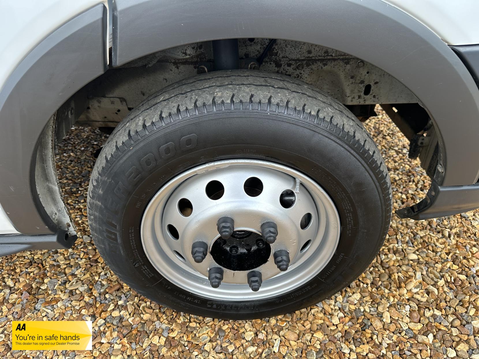 Ford Transit 2.2 TDCi 350 Chassis Double Cab 4dr Diesel Manual RWD L3 H1 Euro 5 (DRW) (125 ps)