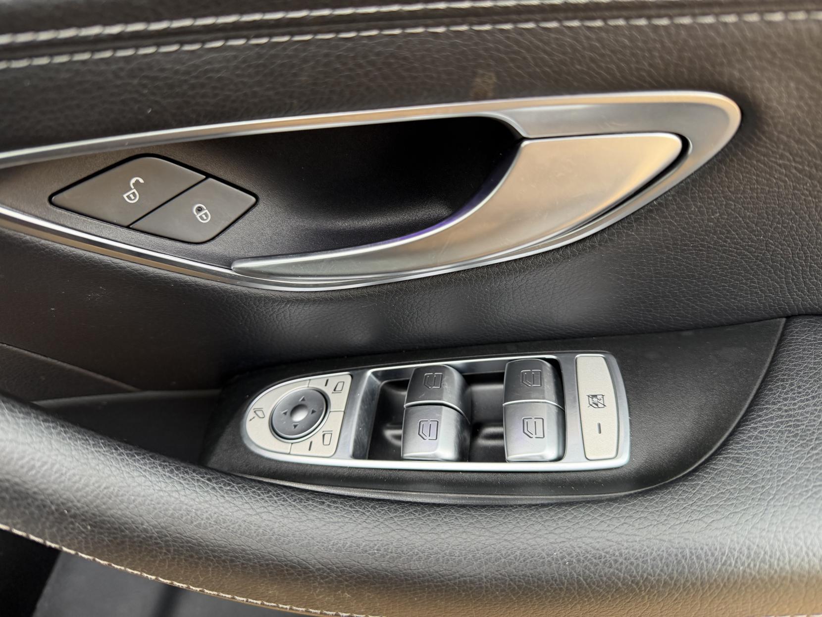 Mercedes-Benz E Class 2.0 E200d AMG Line Saloon 4dr Diesel G-Tronic+ Euro 6 (s/s) (150 ps)