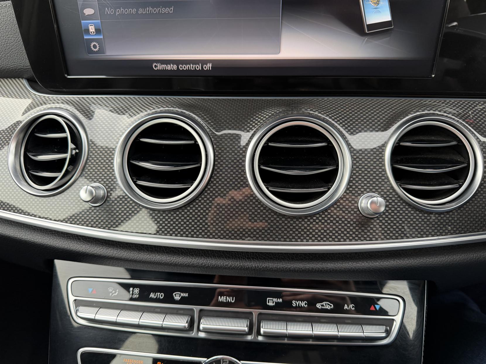 Mercedes-Benz E Class 2.0 E200d AMG Line Saloon 4dr Diesel G-Tronic+ Euro 6 (s/s) (150 ps)