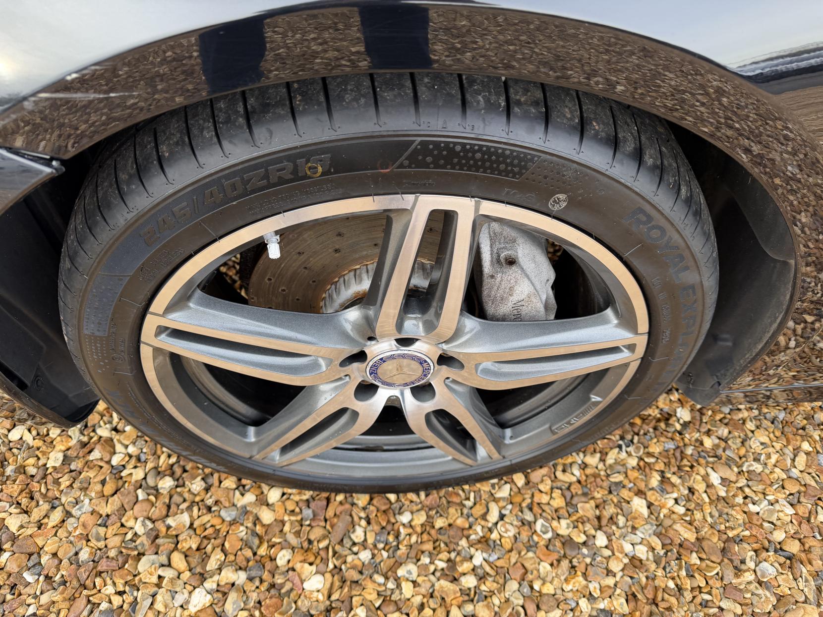 Mercedes-Benz E Class 2.0 E200d AMG Line Saloon 4dr Diesel G-Tronic+ Euro 6 (s/s) (150 ps)