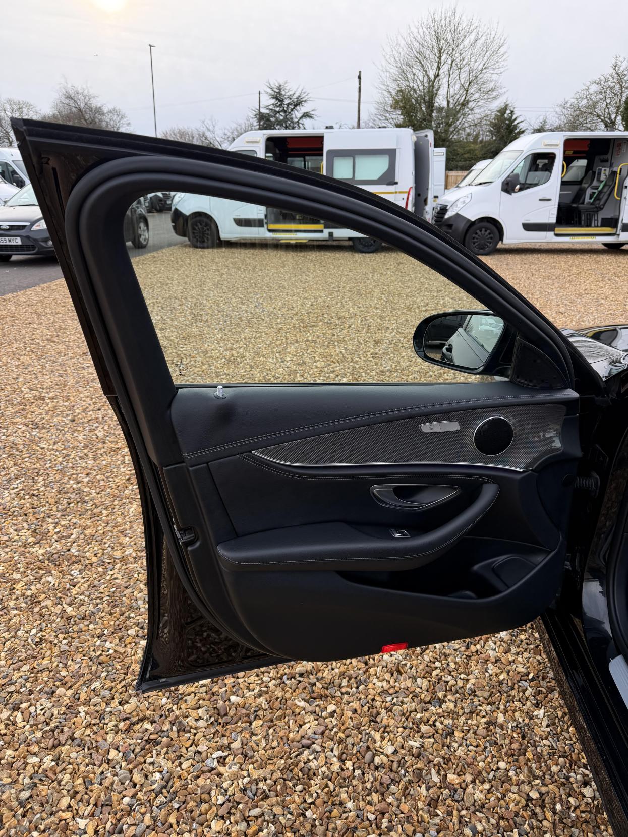 Mercedes-Benz E Class 2.0 E200d AMG Line Saloon 4dr Diesel G-Tronic+ Euro 6 (s/s) (150 ps)