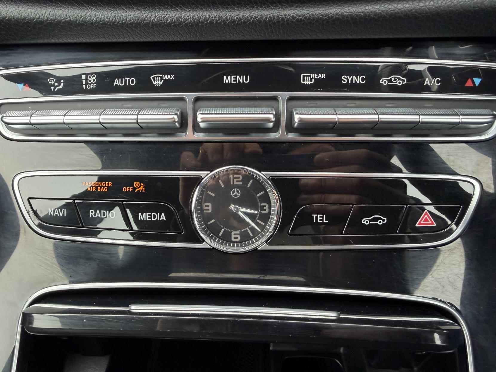 Mercedes-Benz E Class 2.0 E200d AMG Line Saloon 4dr Diesel G-Tronic+ Euro 6 (s/s) (150 ps)