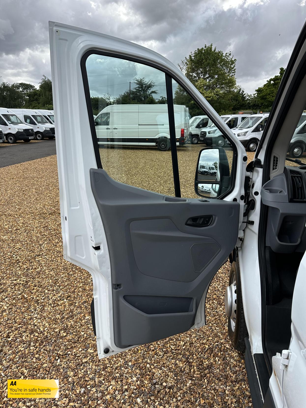 Ford Transit 2.0 350 EcoBlue Panel Van 5dr Diesel Manual RWD L3 H2 Euro 6 (130 ps)