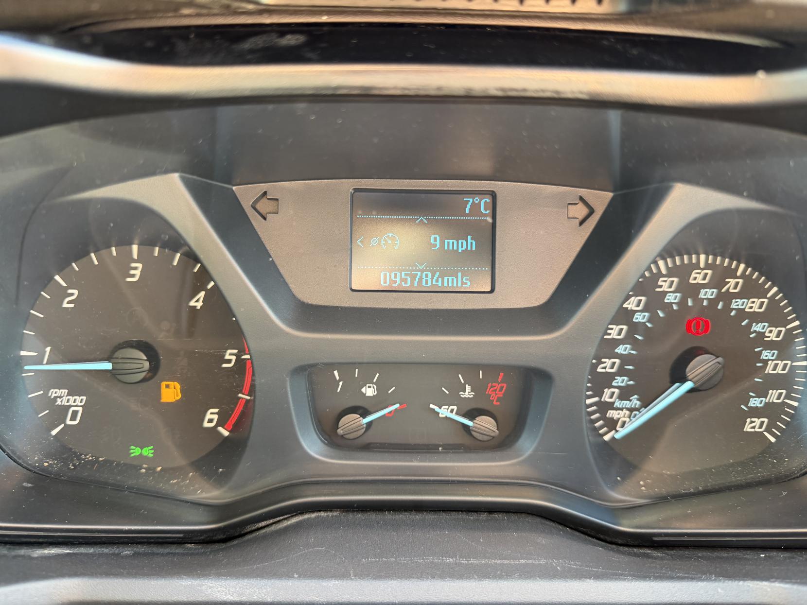 Ford Transit Custom 2.2 TDCi 290 Panel Van 5dr Diesel Manual L1 H1 (186 g/km, 98 bhp)