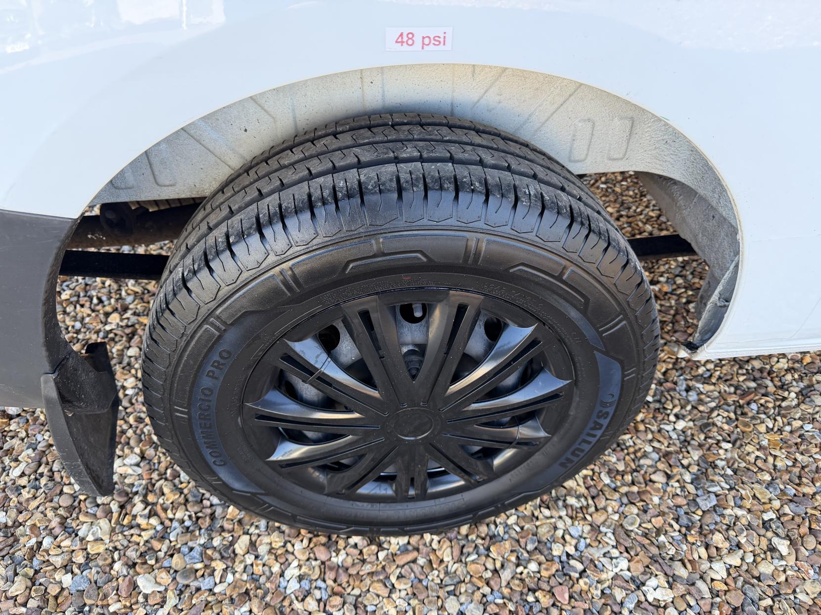 Ford Transit Custom 2.2 TDCi 290 Panel Van 5dr Diesel Manual L1 H1 (186 g/km, 98 bhp)