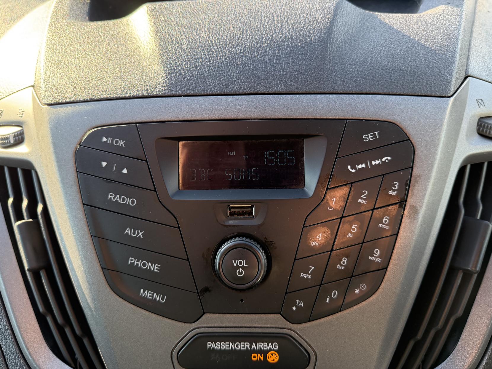 Ford Transit Custom 2.2 TDCi 290 Panel Van 5dr Diesel Manual L1 H1 (186 g/km, 98 bhp)