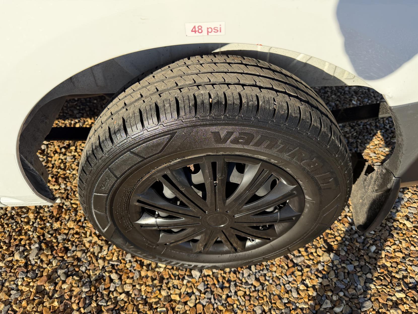 Ford Transit Custom 2.2 TDCi 290 Panel Van 5dr Diesel Manual L1 H1 (186 g/km, 98 bhp)