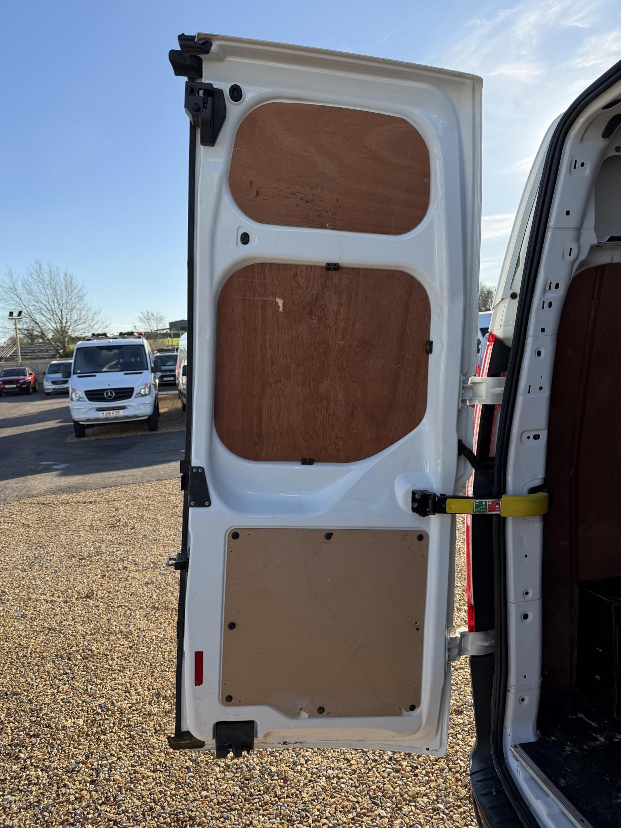 Ford Transit Custom 2.2 TDCi 290 Panel Van 5dr Diesel Manual L1 H1 (186 g/km, 98 bhp)