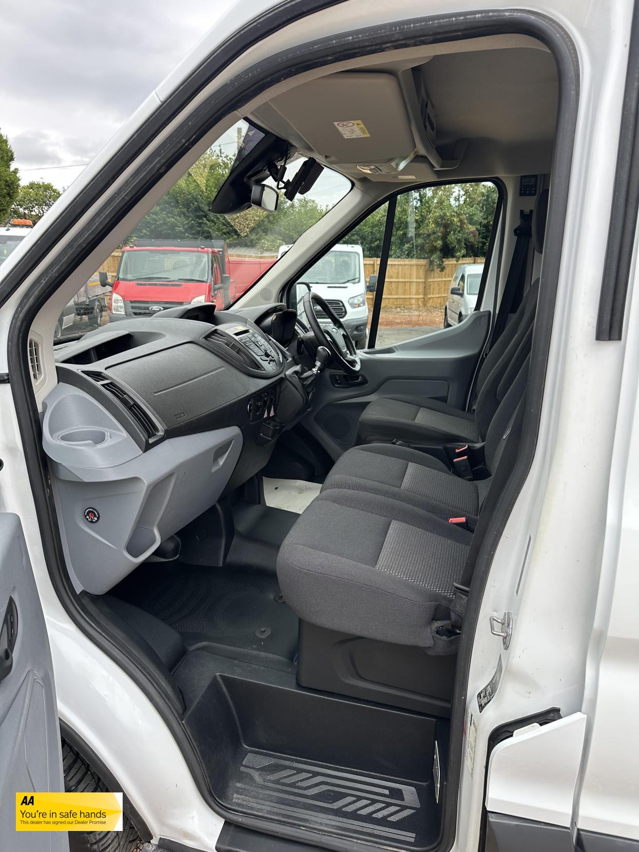 Ford Transit 2.0 350 EcoBlue Panel Van 5dr Diesel Manual RWD L2 H3 Euro 6 (130 ps)