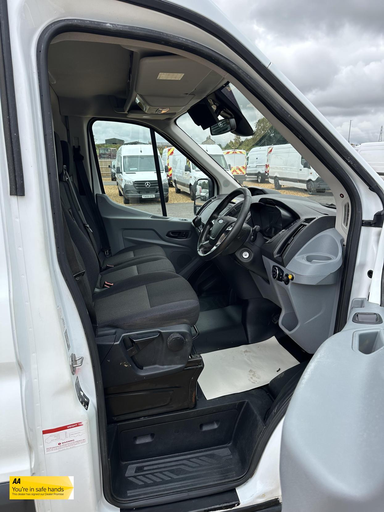 Ford Transit 2.0 350 EcoBlue Panel Van 5dr Diesel Manual RWD L2 H3 Euro 6 (130 ps)
