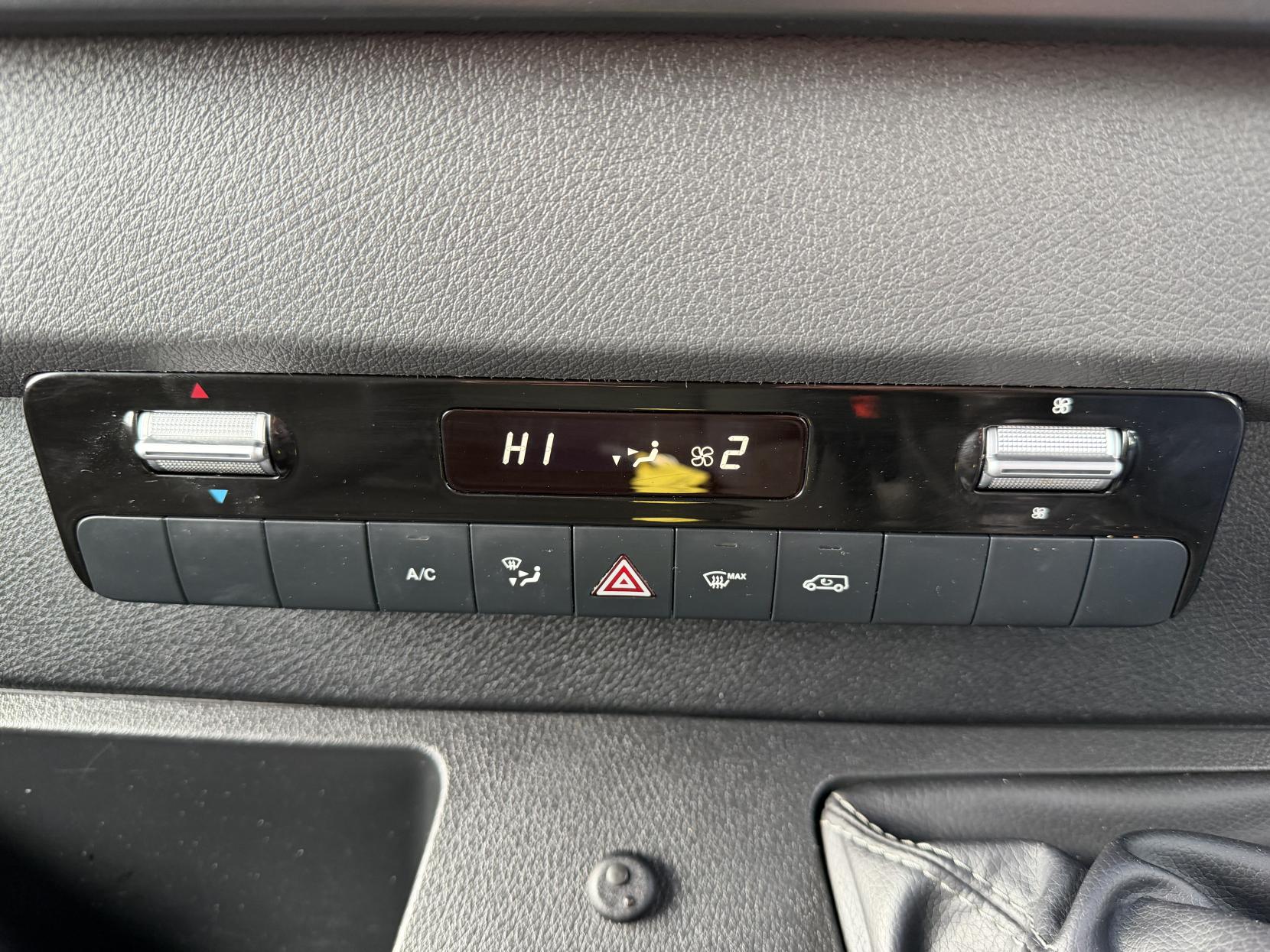 Mercedes-Benz Sprinter 2.1 316 CDI Panel Van 5dr Diesel Manual RWD L2 H2 Euro 6 (163 ps)