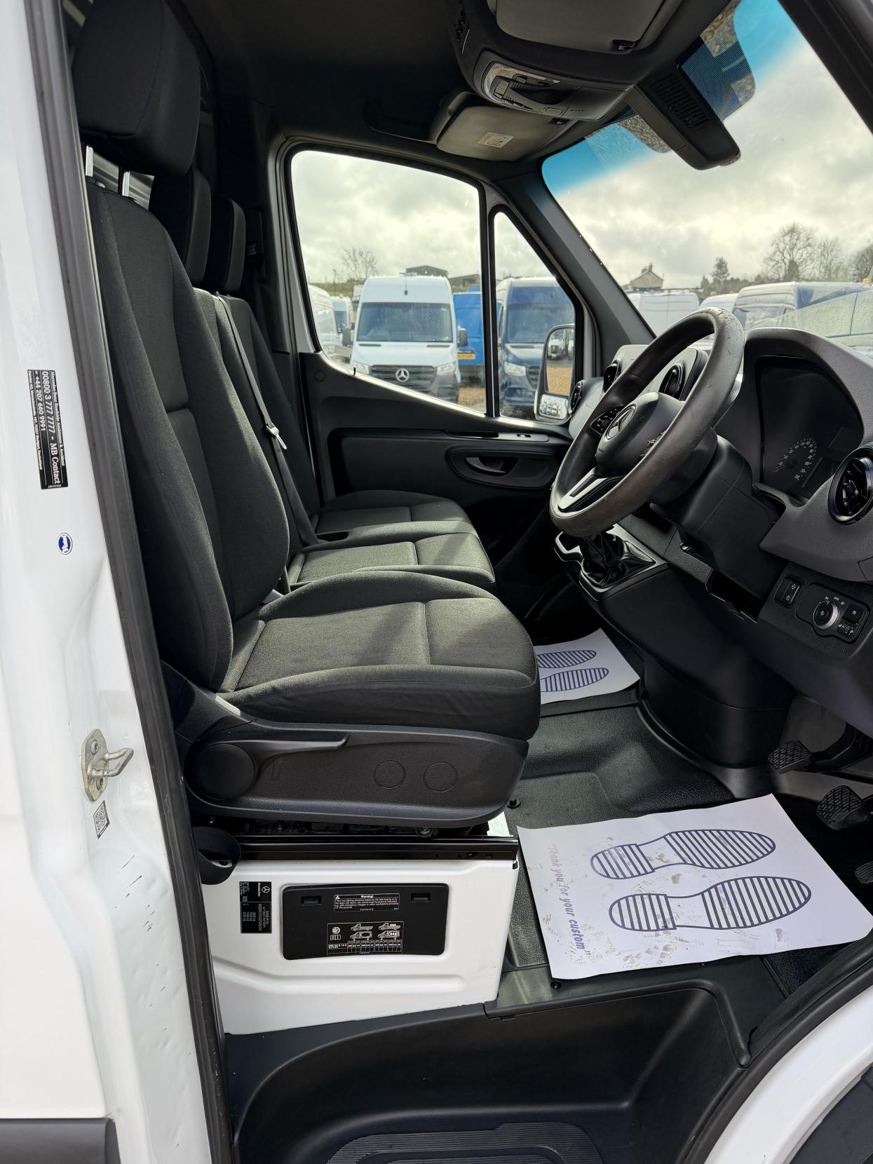 Mercedes-Benz Sprinter 2.1 316 CDI Panel Van 5dr Diesel Manual RWD L2 H2 Euro 6 (163 ps)