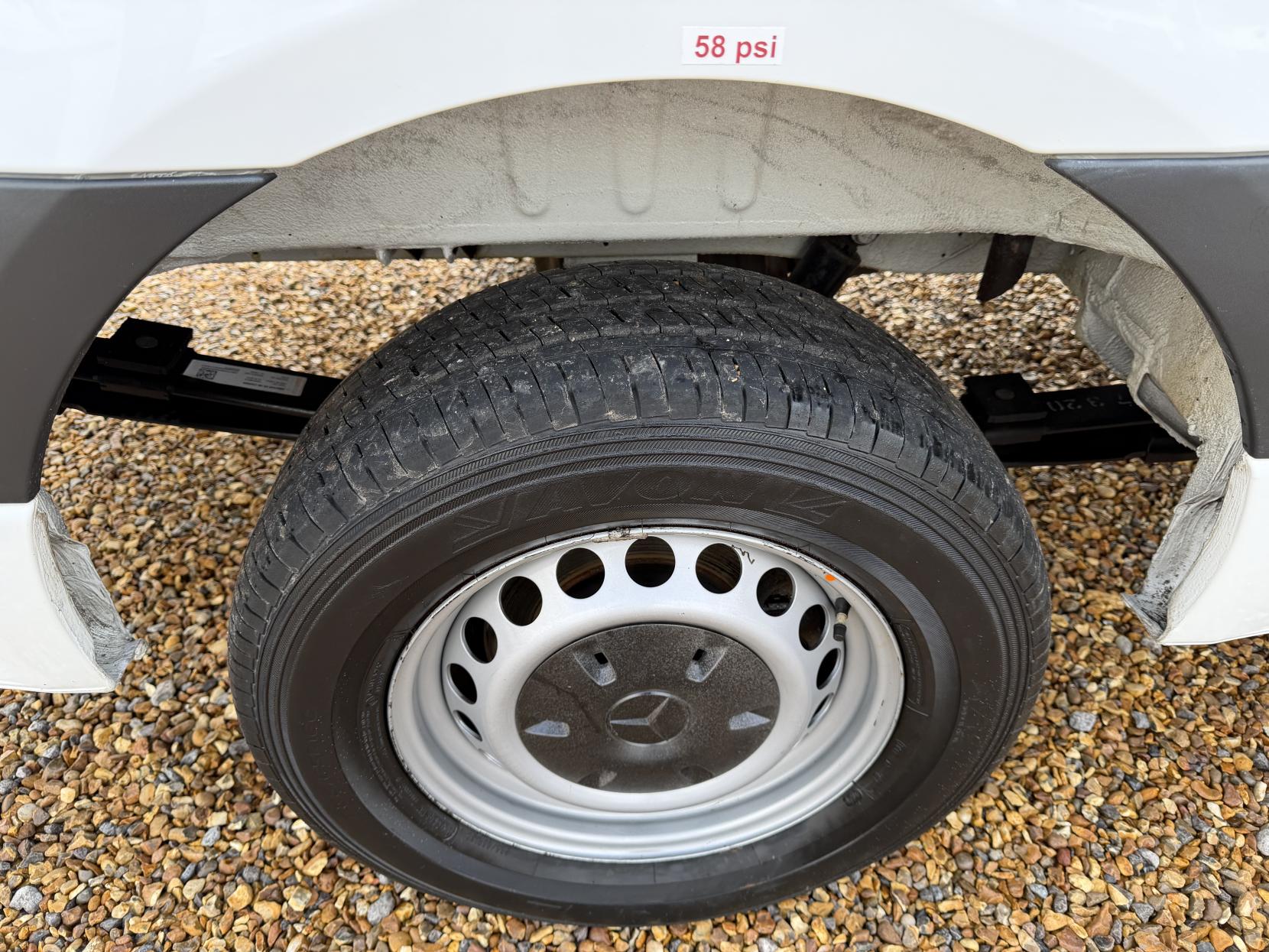 Mercedes-Benz Sprinter 2.1 316 CDI Panel Van 5dr Diesel Manual RWD L2 H2 Euro 6 (163 ps)