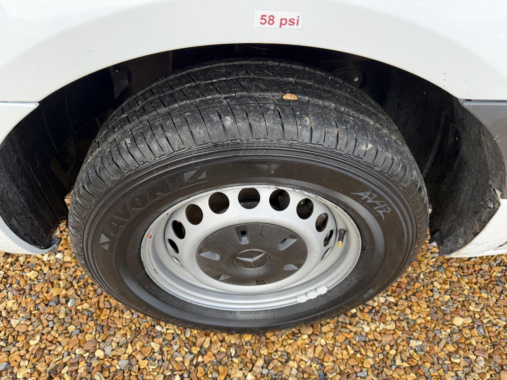 Mercedes-Benz Sprinter 2.1 316 CDI Panel Van 5dr Diesel Manual RWD L2 H2 Euro 6 (163 ps)