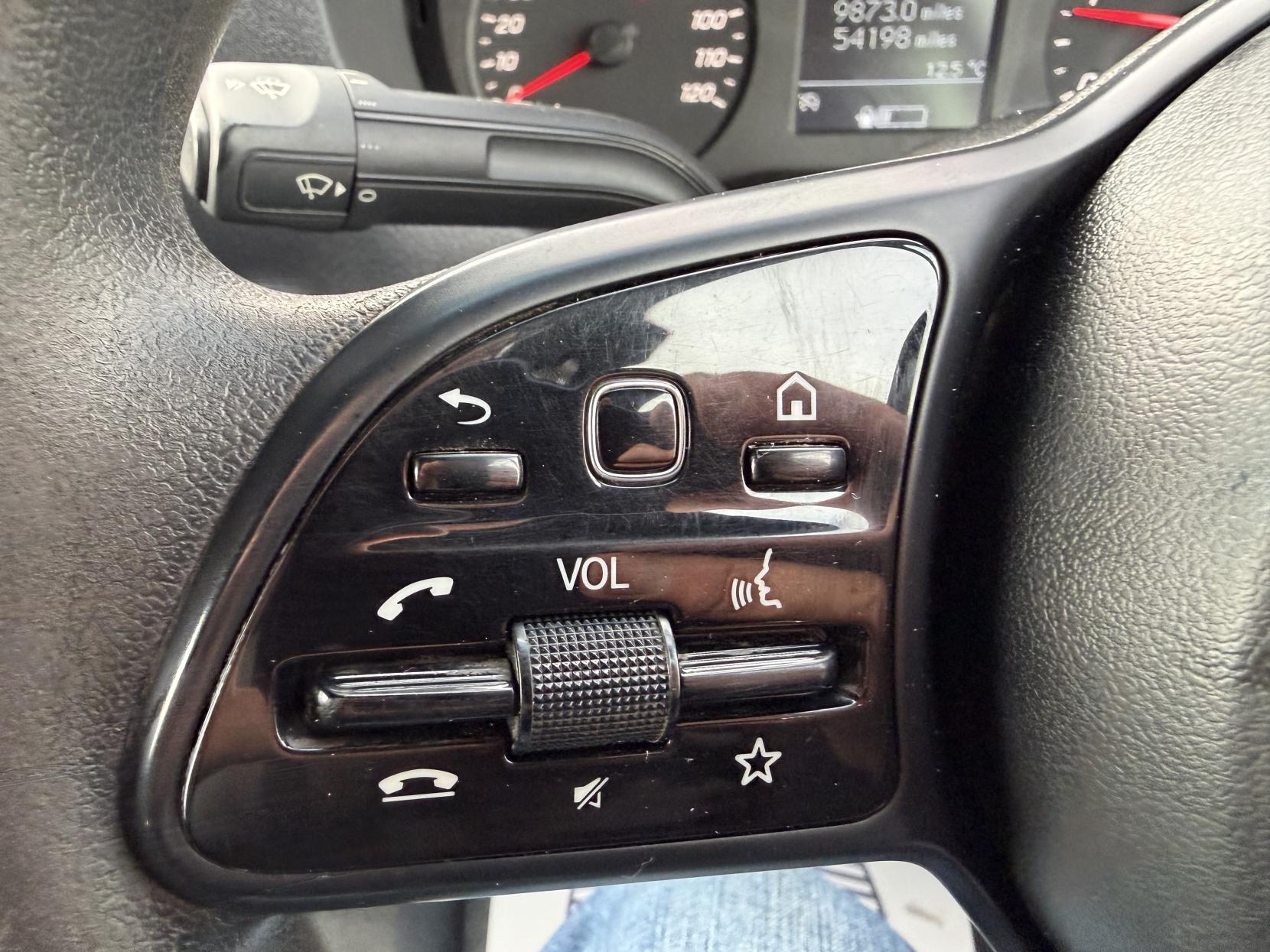 Mercedes-Benz Sprinter 2.1 316 CDI Panel Van 5dr Diesel Manual RWD L2 H2 Euro 6 (163 ps)