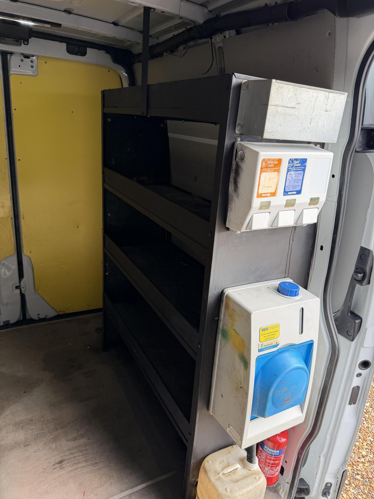 Mercedes-Benz Sprinter 2.1 316 CDI Panel Van 5dr Diesel Manual RWD L2 H2 Euro 6 (163 ps)