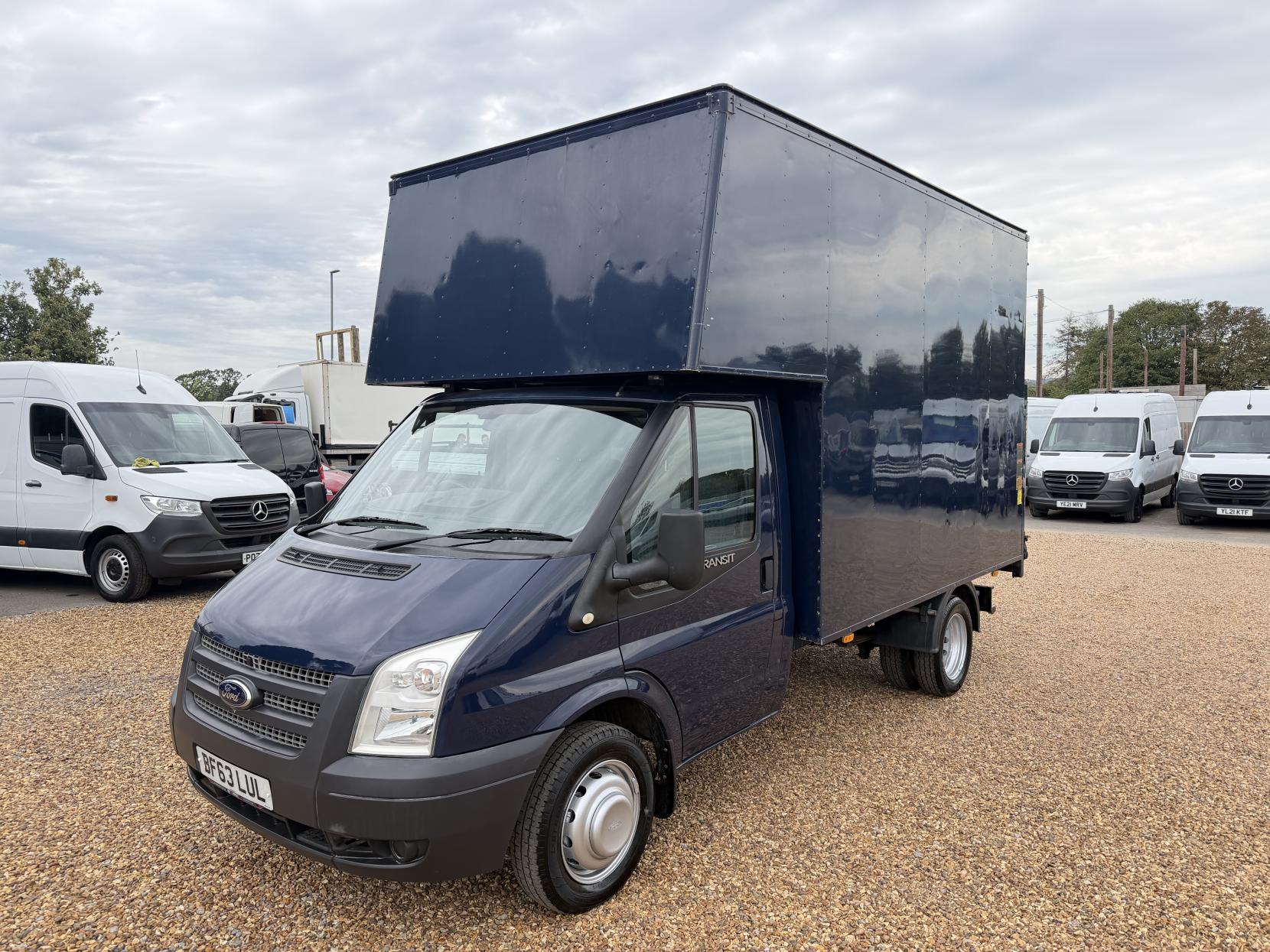 2013 Ford Transit - Thumbnail 7