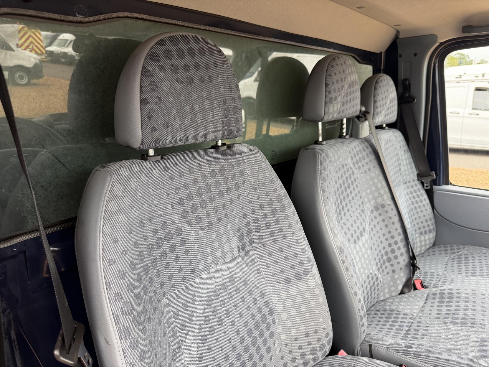 2013 Ford Transit - Thumbnail 15
