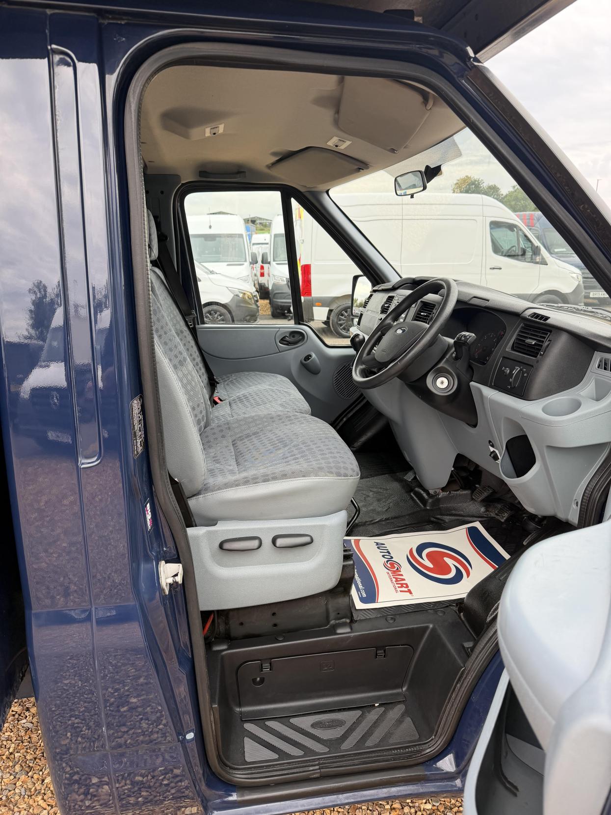 2013 Ford Transit - Thumbnail 14