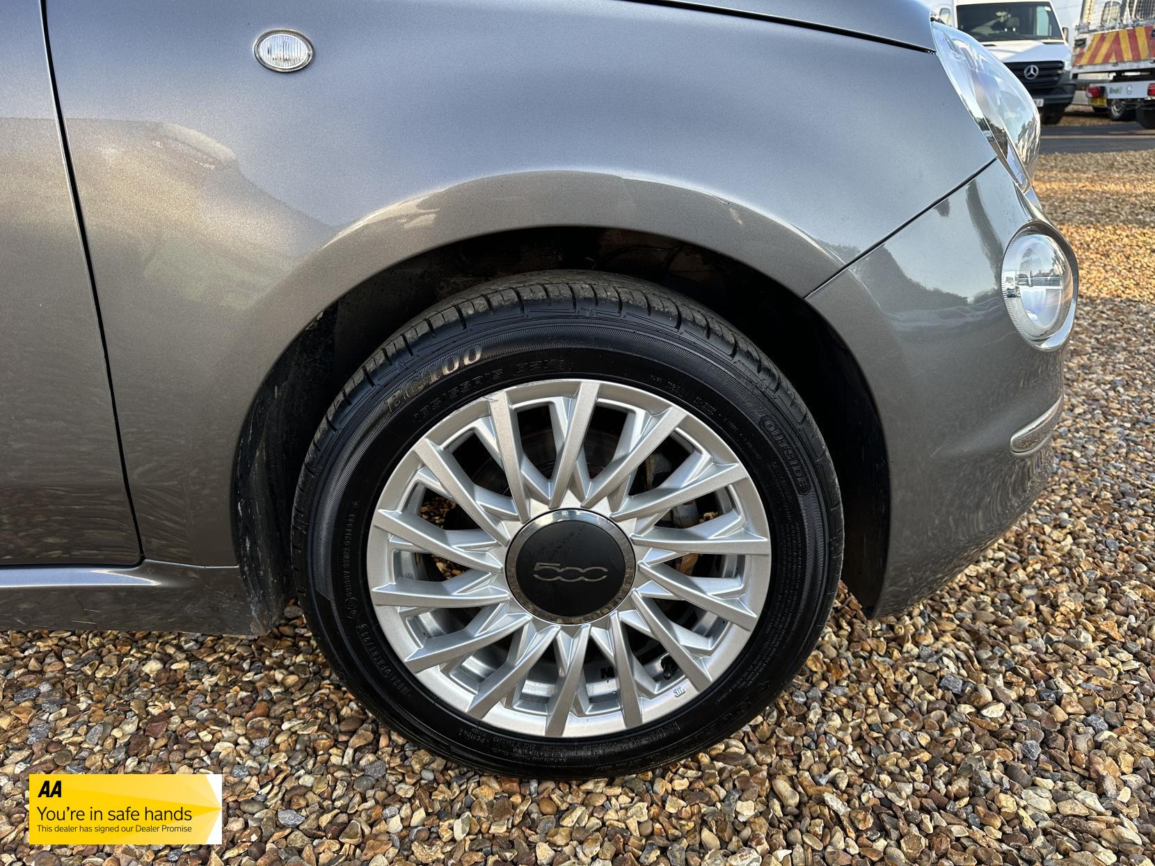 Fiat 500 1.2 Lounge Hatchback 3dr Petrol Manual Euro 6 (s/s) (69 bhp)