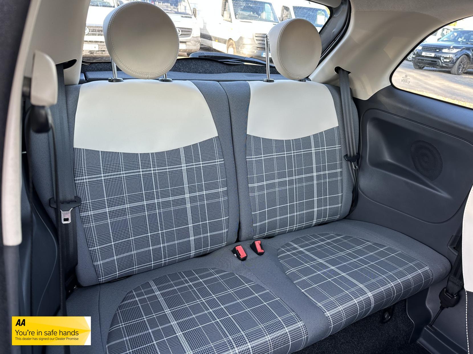 Fiat 500 1.2 Lounge Hatchback 3dr Petrol Manual Euro 6 (s/s) (69 bhp)