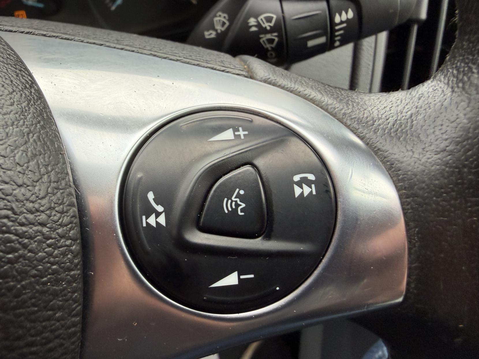 Ford Transit 2.0 350 EcoBlue Panel Van 5dr Diesel Manual RWD L2 H3 Euro 6 (130 ps)