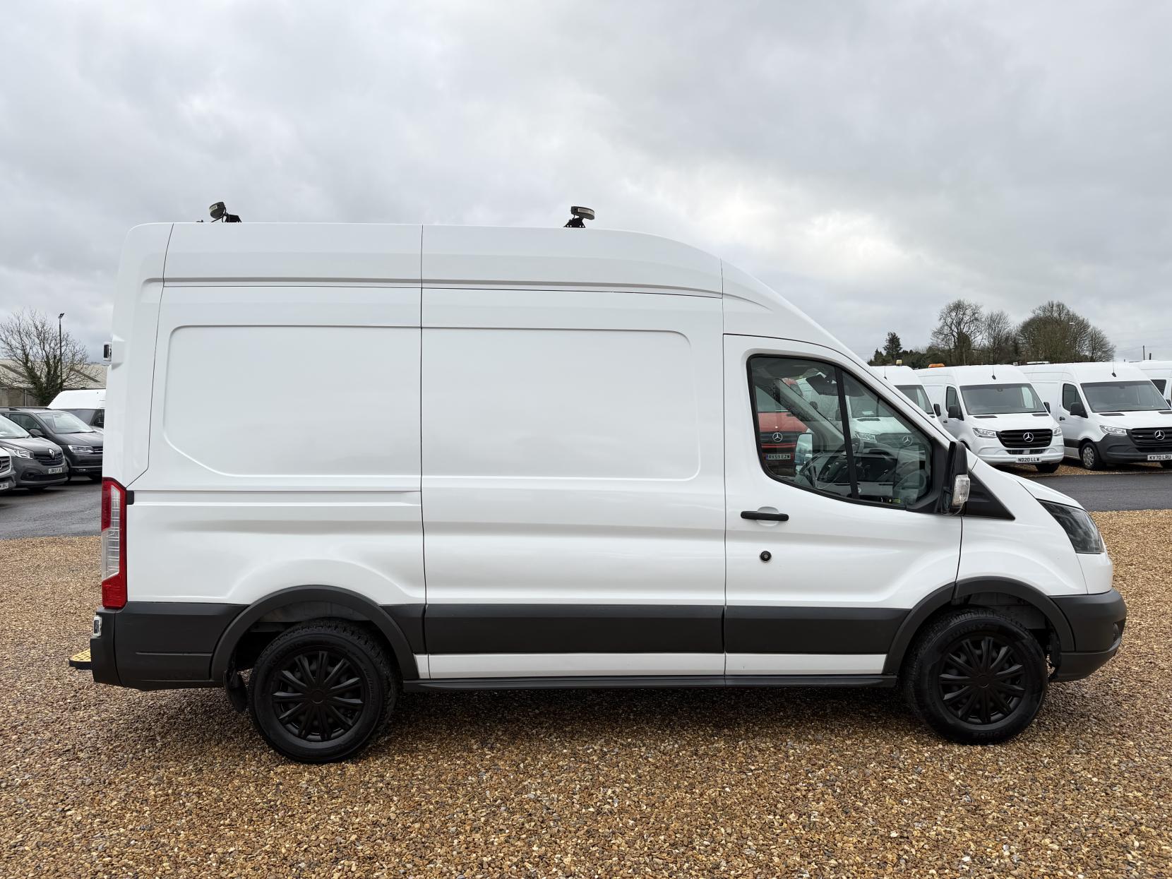 Ford Transit 2.0 350 EcoBlue Panel Van 5dr Diesel Manual RWD L2 H3 Euro 6 (130 ps)