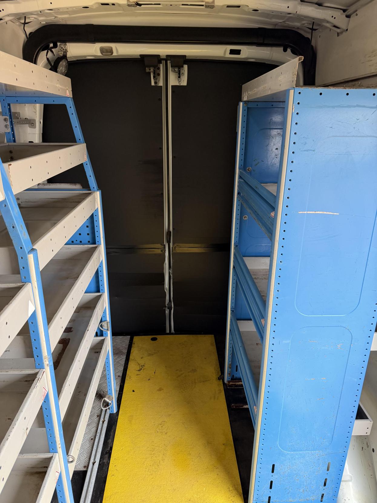 Ford Transit 2.0 350 EcoBlue Panel Van 5dr Diesel Manual RWD L2 H3 Euro 6 (130 ps)