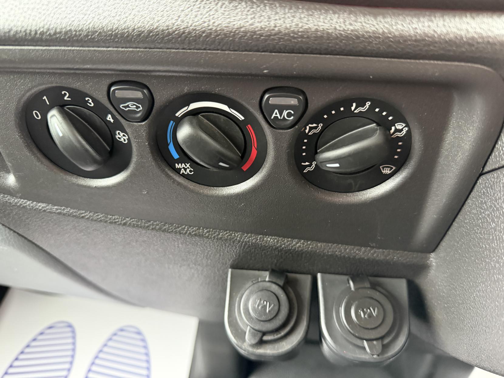 Ford Transit 2.0 350 EcoBlue Panel Van 5dr Diesel Manual RWD L2 H3 Euro 6 (130 ps)