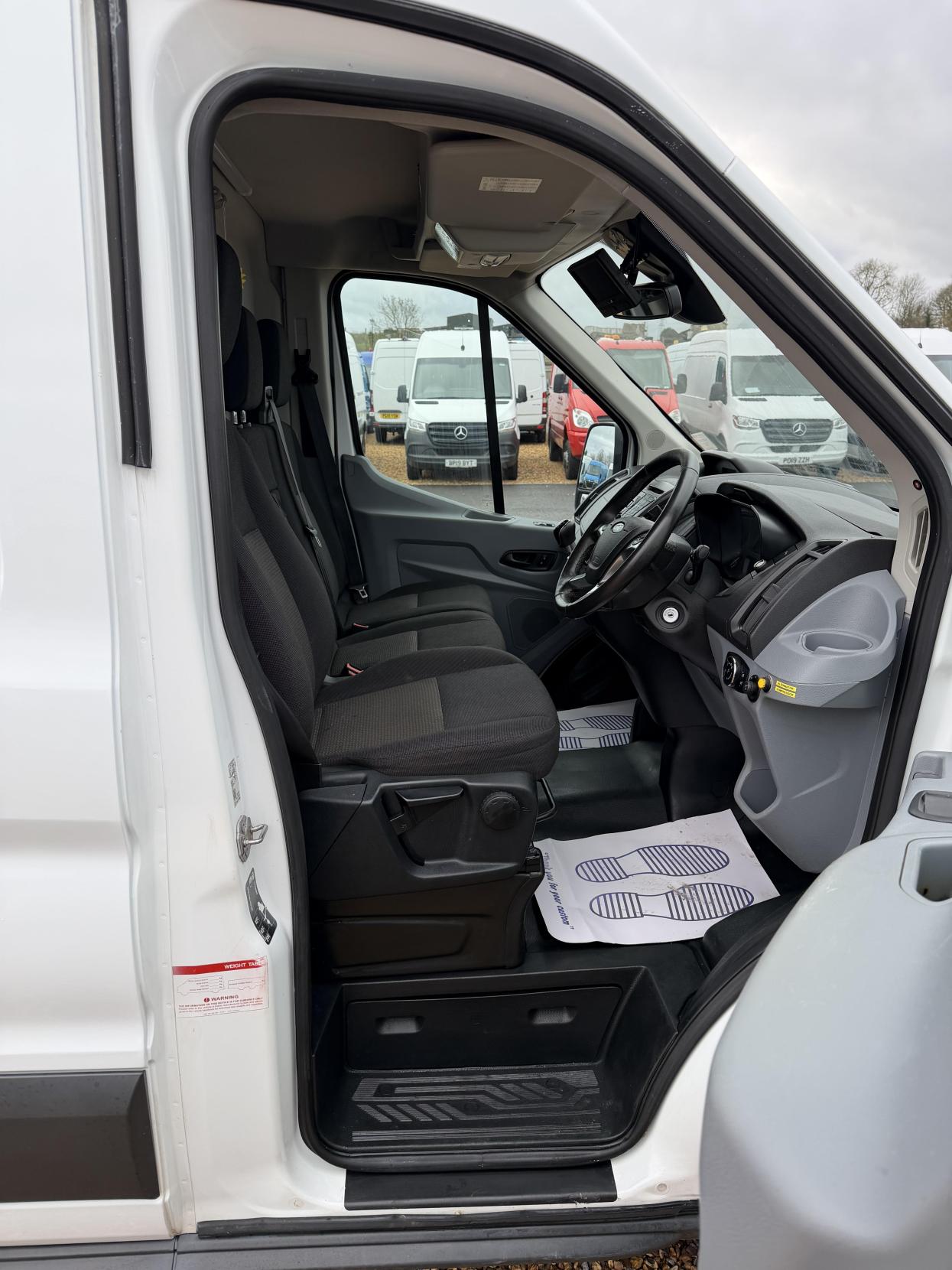 Ford Transit 2.0 350 EcoBlue Panel Van 5dr Diesel Manual RWD L2 H3 Euro 6 (130 ps)