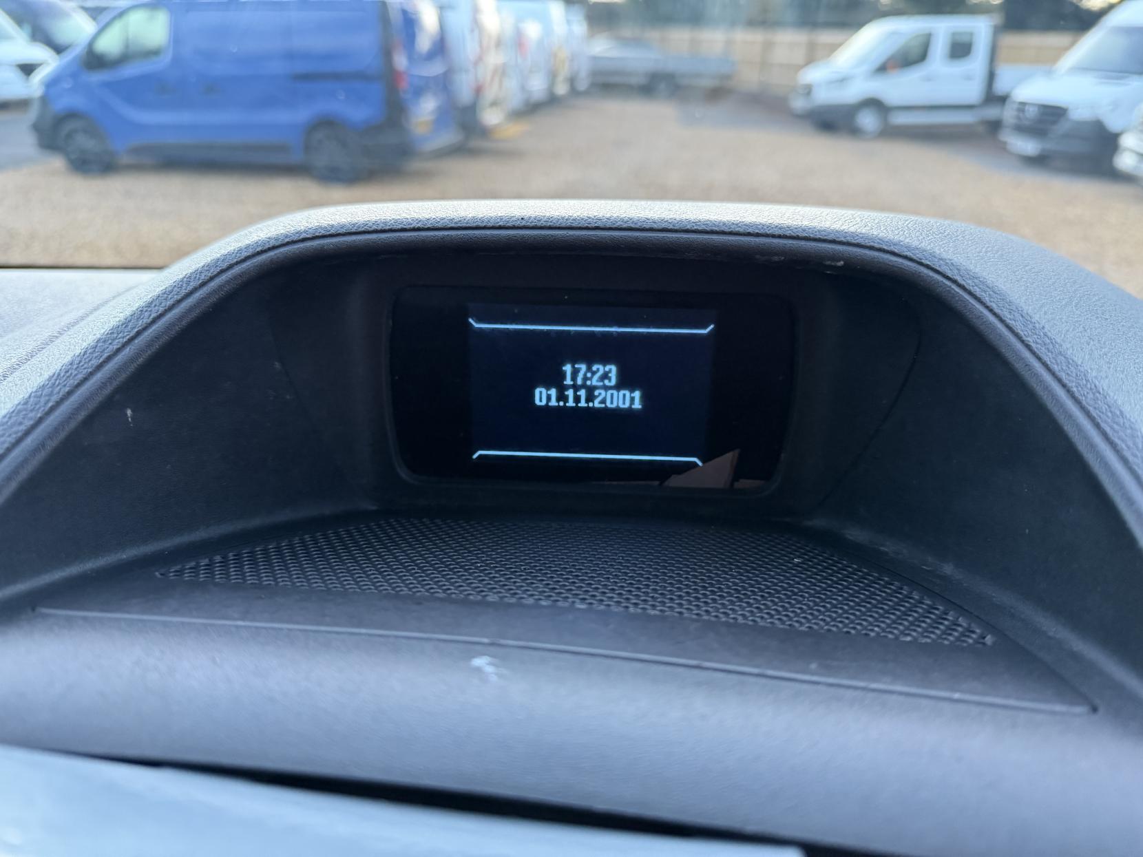 Ford Transit Custom 2.2 TDCi 330 Trend Panel Van 5dr Diesel Manual L2 H1 (197 g/km, 123 bhp)