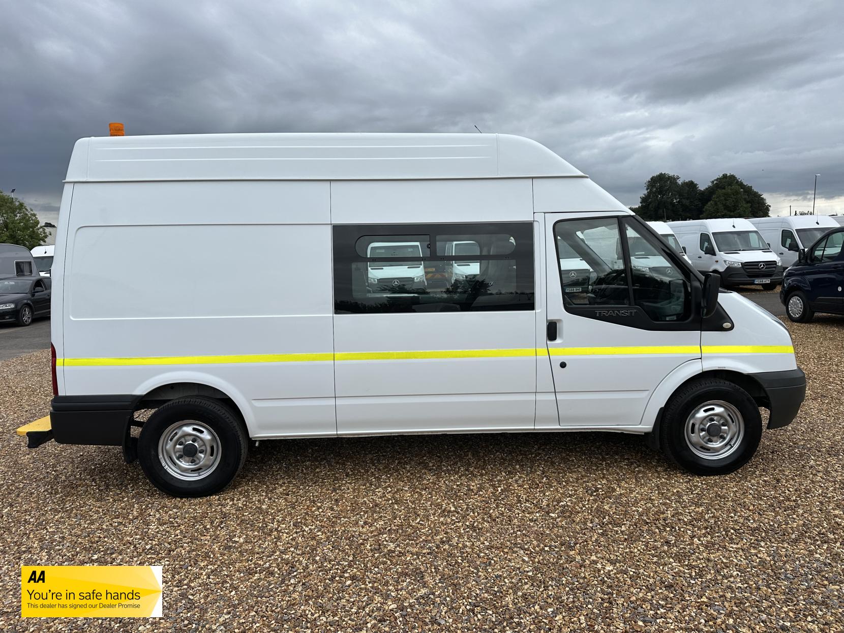 Ford Transit 2.2 TDCi 350 Panel Van 3dr Diesel Manual RWD L3 H3 (224 g/km, 98 bhp)
