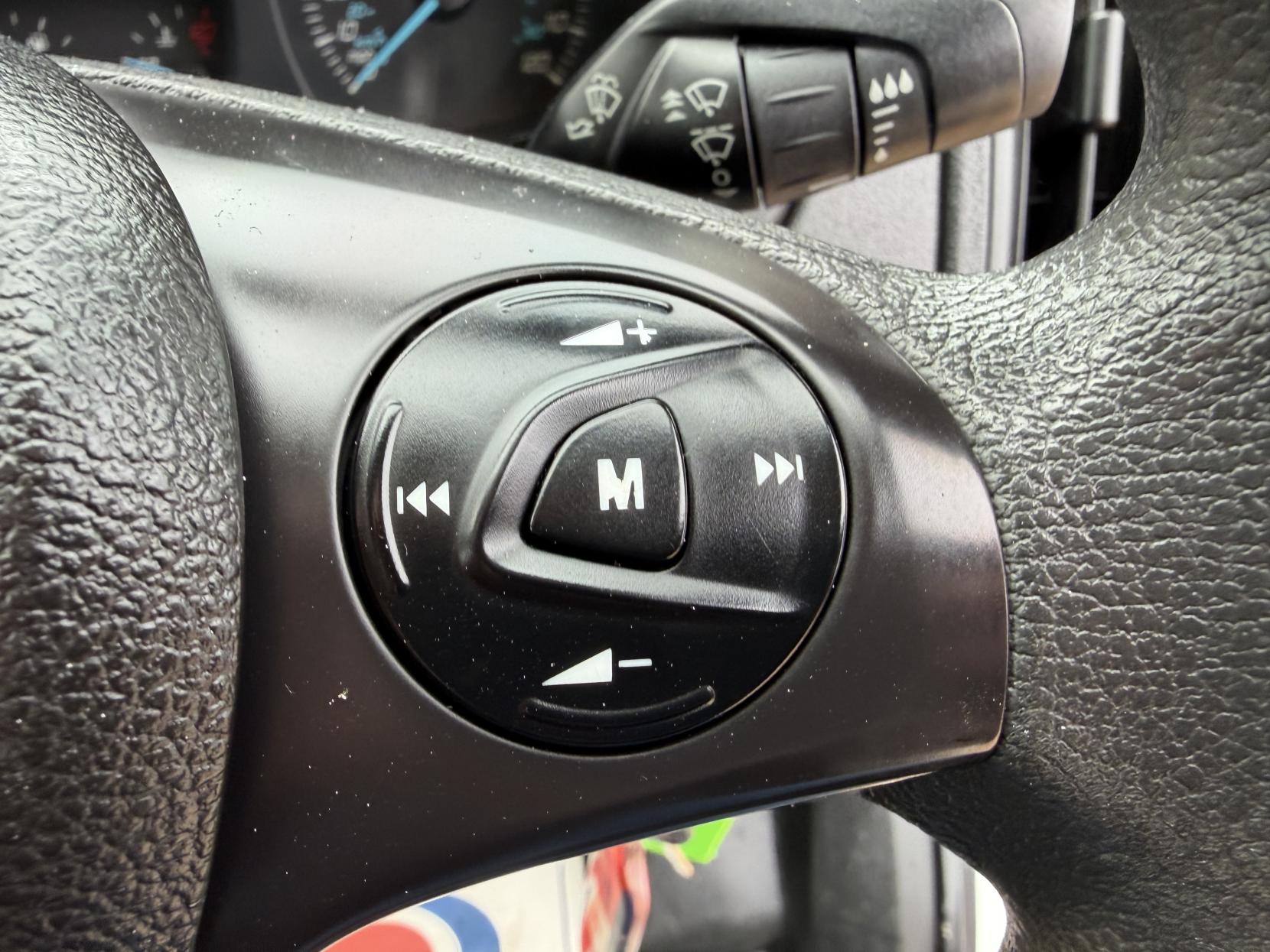 Ford Transit 2.2 TDCi 350 Panel Van 5dr Diesel Manual RWD L3 H3 Euro 5 (125 ps)