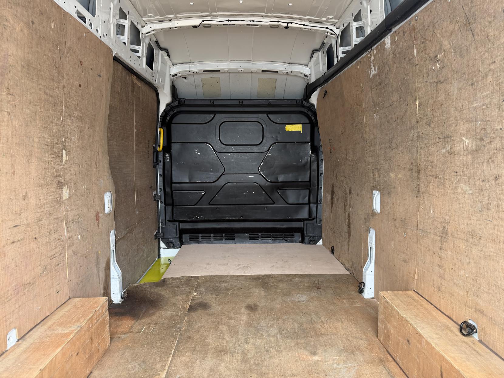 Ford Transit 2.2 TDCi 350 Panel Van 5dr Diesel Manual RWD L3 H3 Euro 5 (125 ps)