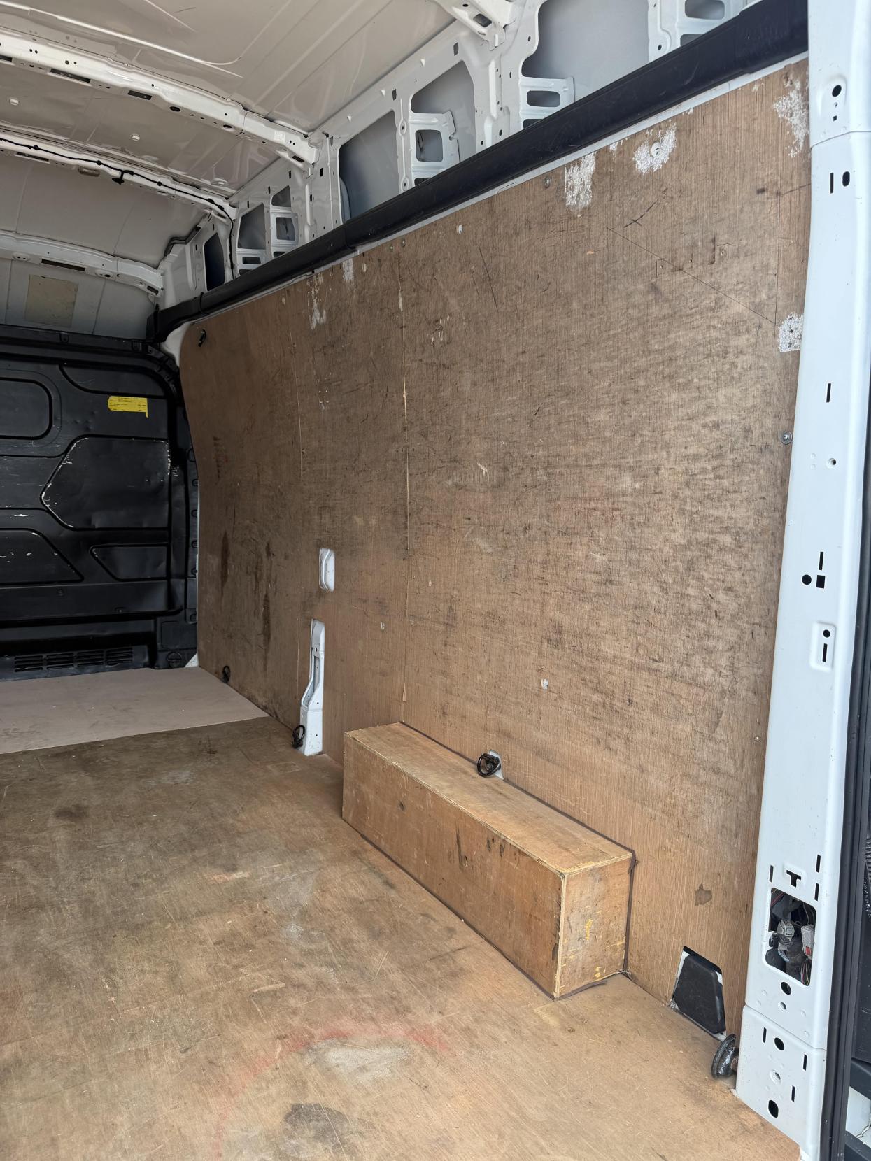 Ford Transit 2.2 TDCi 350 Panel Van 5dr Diesel Manual RWD L3 H3 Euro 5 (125 ps)