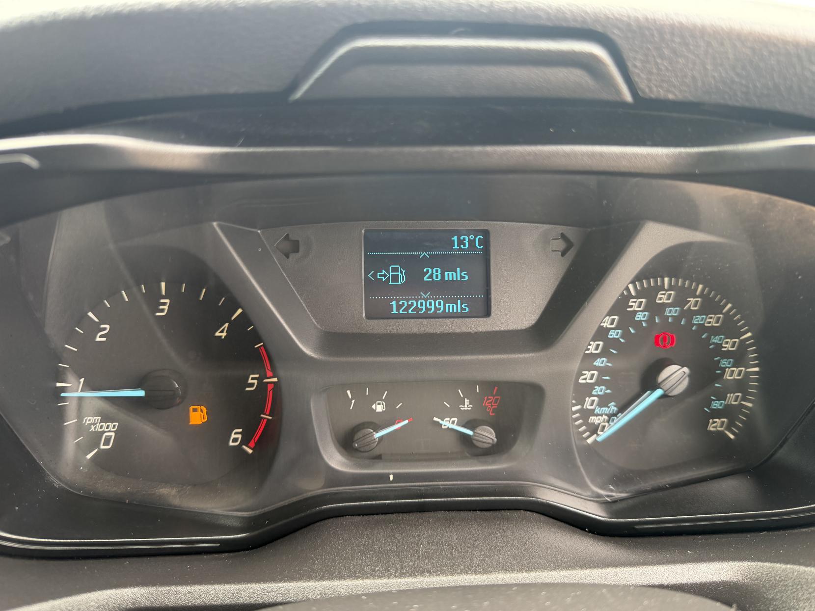 Ford Transit 2.2 TDCi 350 Panel Van 5dr Diesel Manual RWD L3 H3 Euro 5 (125 ps)