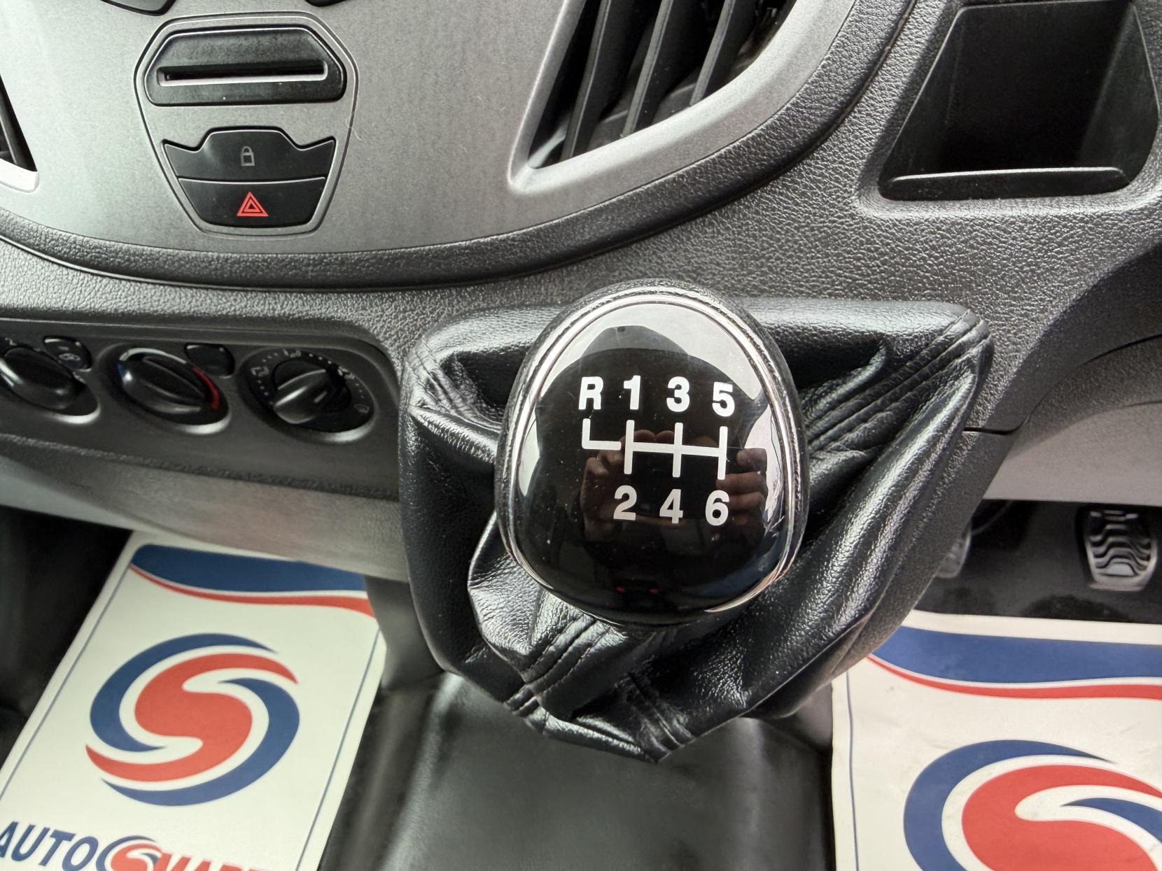 Ford Transit 2.2 TDCi 350 Panel Van 5dr Diesel Manual RWD L3 H3 Euro 5 (125 ps)