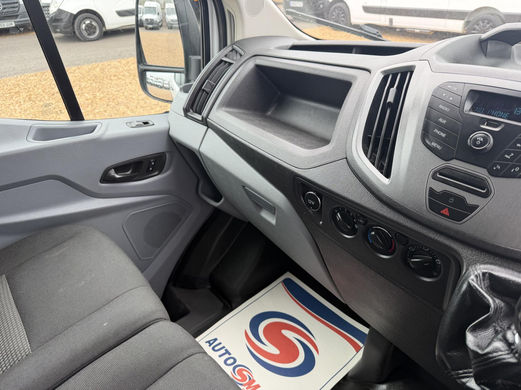 Ford Transit 2.2 TDCi 350 Panel Van 5dr Diesel Manual RWD L3 H3 Euro 5 (125 ps)