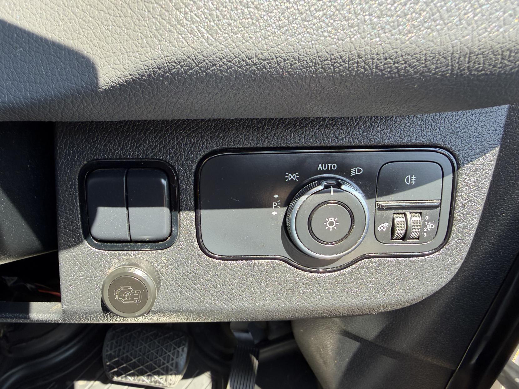 2019 Mercedes-Benz Sprinter 2.1 314 CDI Progressive Panel Van 5dr Diesel G-Tronic FWD L1 H1 Euro 6 (s/s) (143 ps) - Thumbnail 39