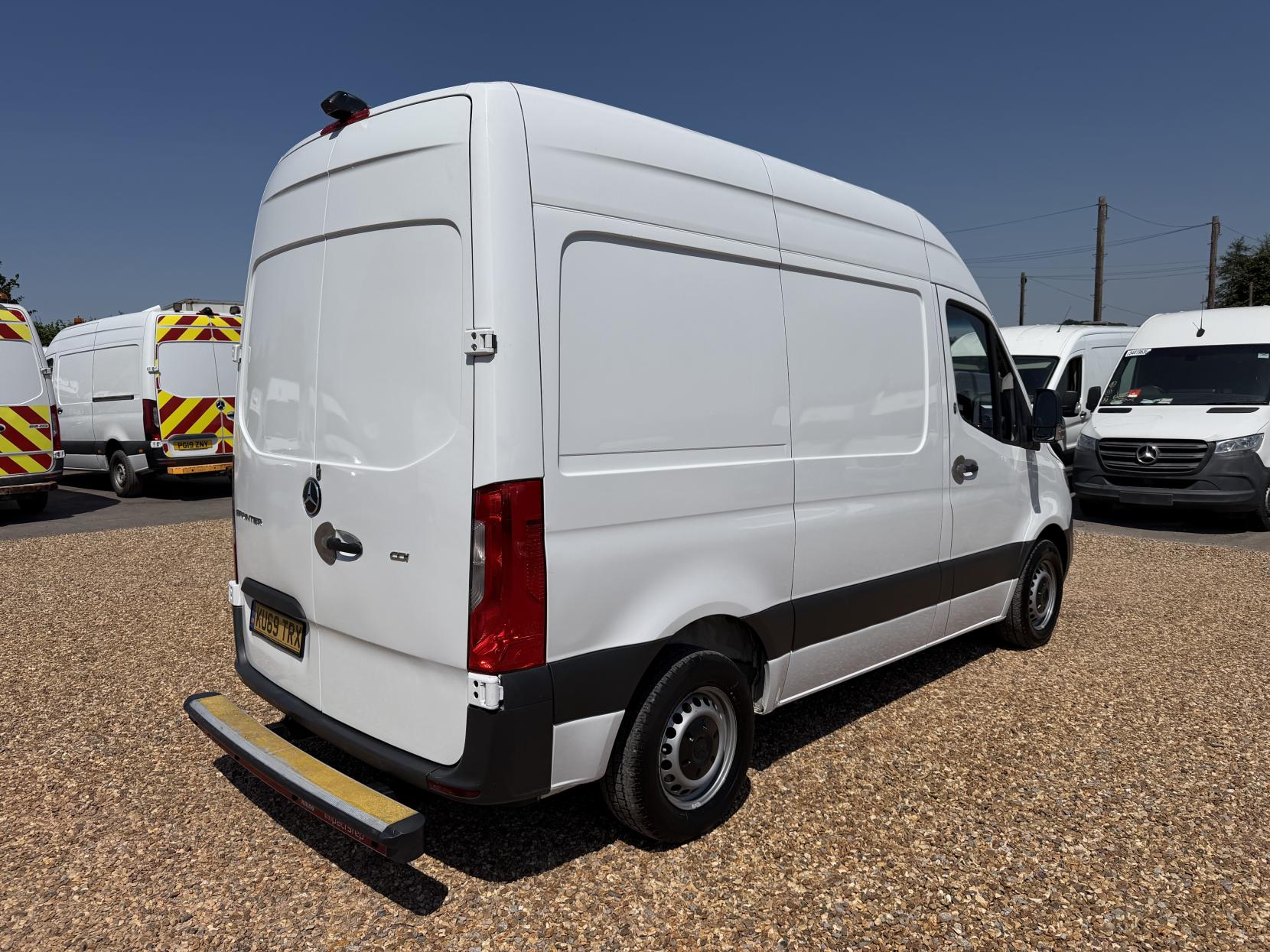 2019 Mercedes-Benz Sprinter 2.1 314 CDI Progressive Panel Van 5dr Diesel G-Tronic FWD L1 H1 Euro 6 (s/s) (143 ps) - Thumbnail 11