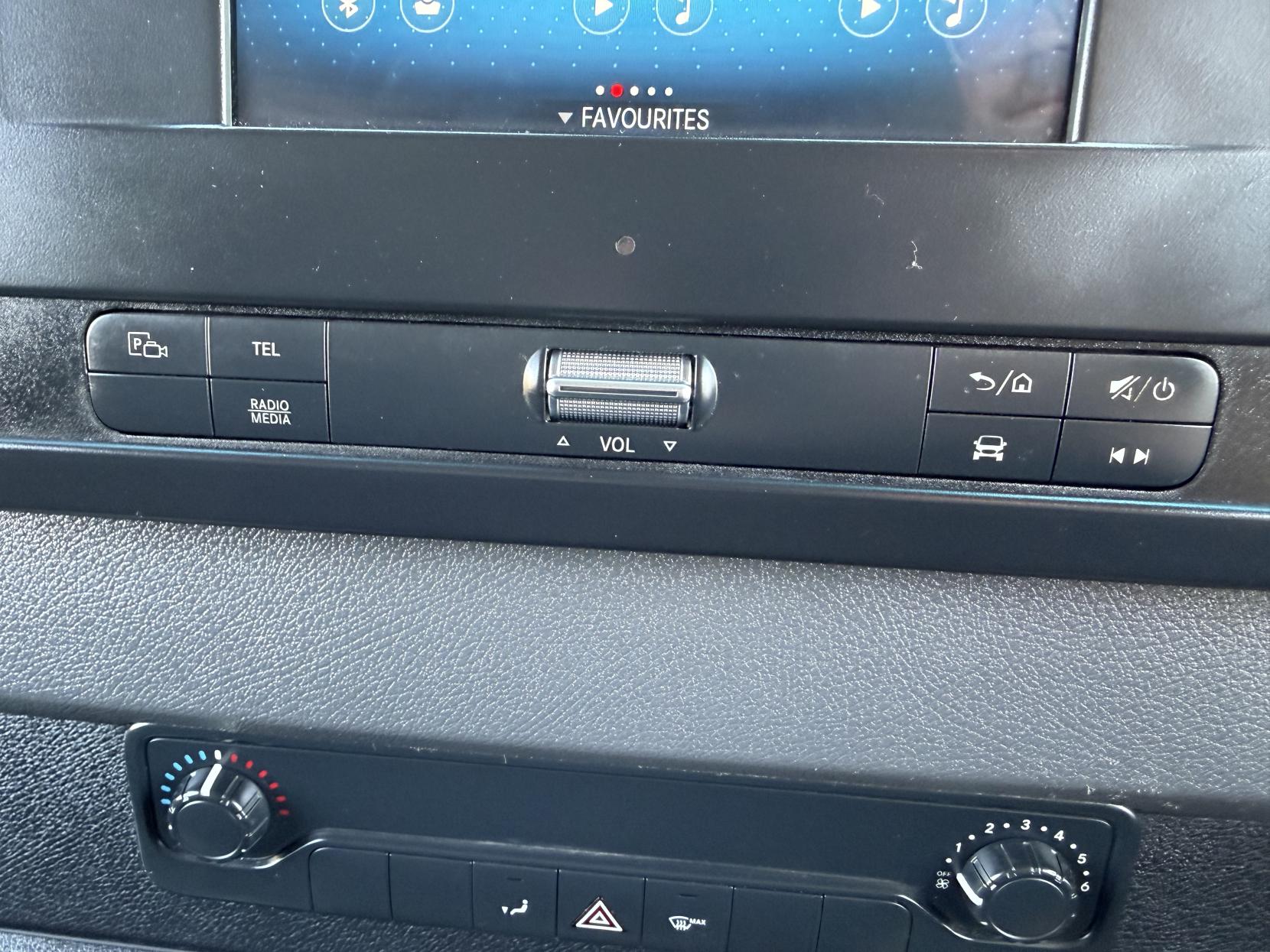 2019 Mercedes-Benz Sprinter 2.1 314 CDI Progressive Panel Van 5dr Diesel G-Tronic FWD L1 H1 Euro 6 (s/s) (143 ps) - Thumbnail 47