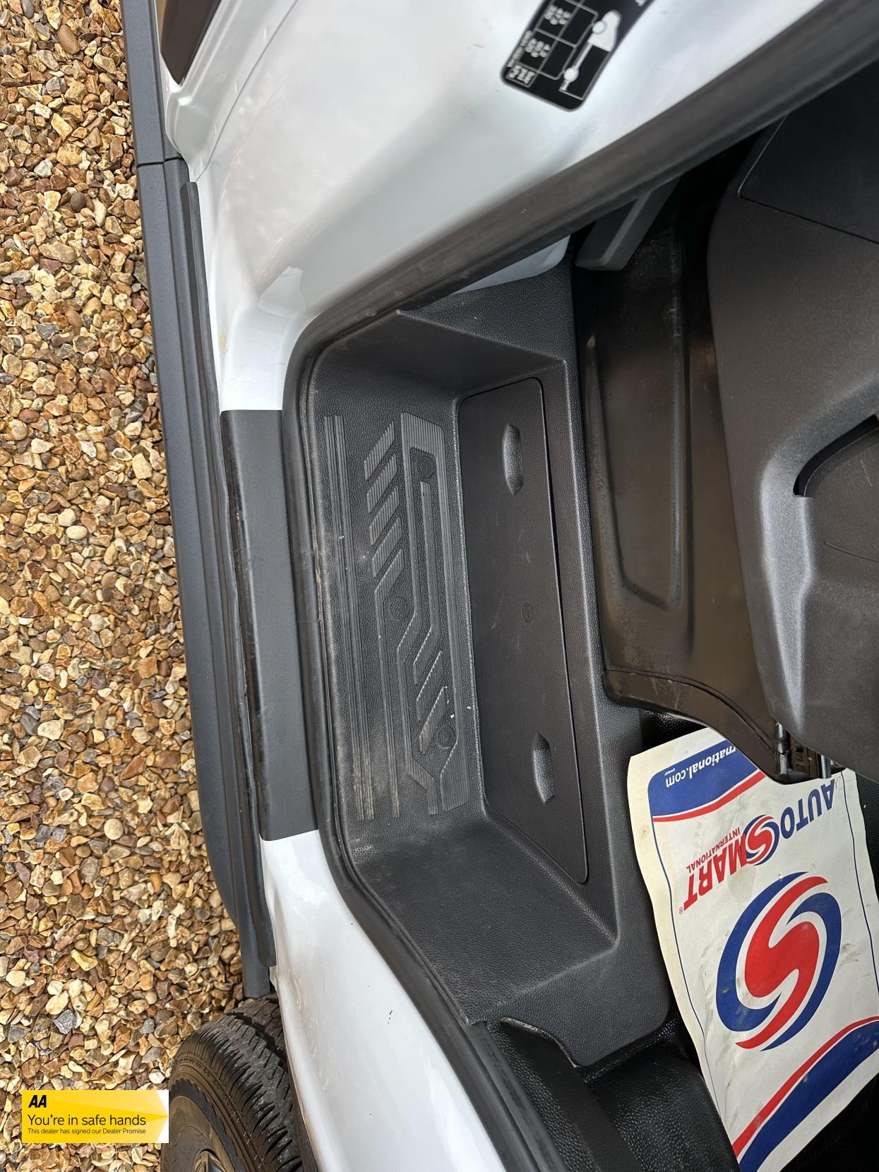 Ford Transit 2.0 350 EcoBlue Panel Van 5dr Diesel Manual FWD L2 H2 Euro 6 (130 ps)
