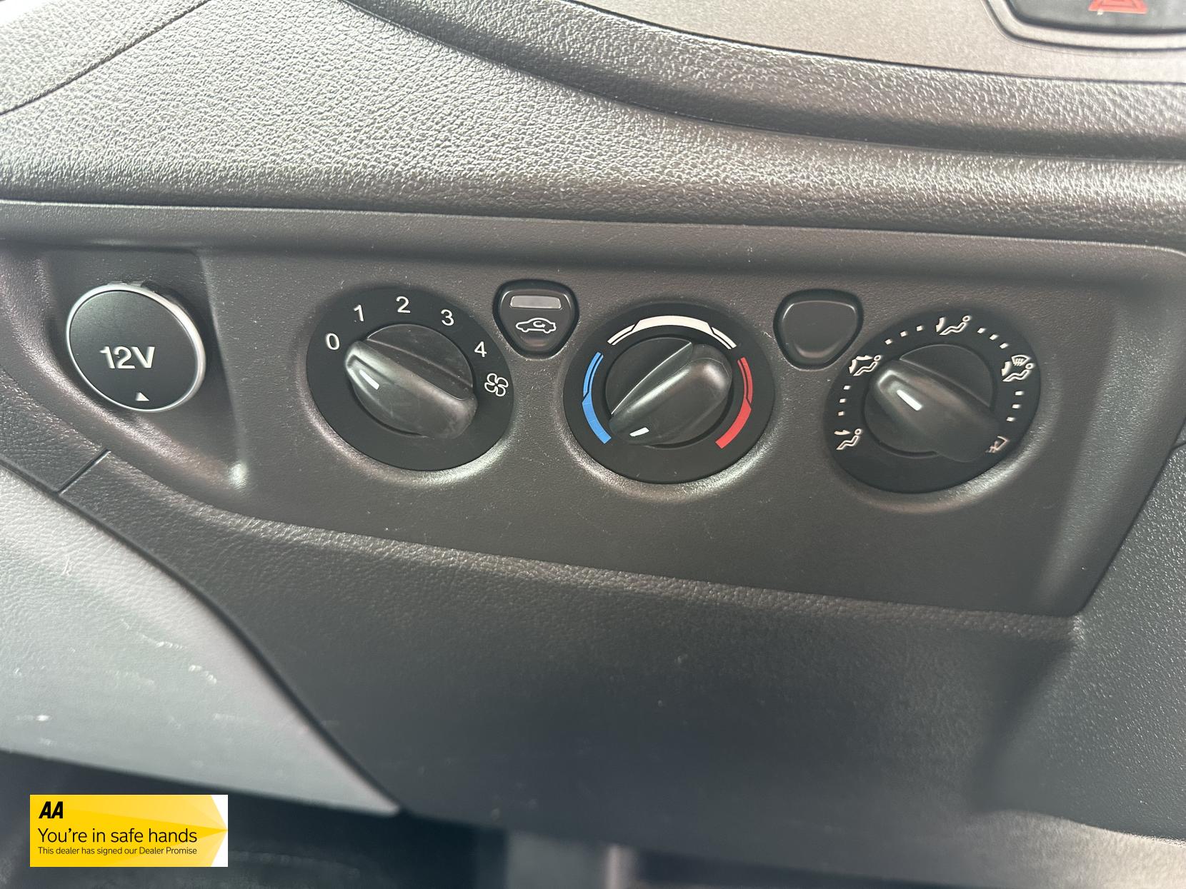 Ford Transit 2.0 350 EcoBlue Panel Van 5dr Diesel Manual FWD L2 H2 Euro 6 (130 ps)
