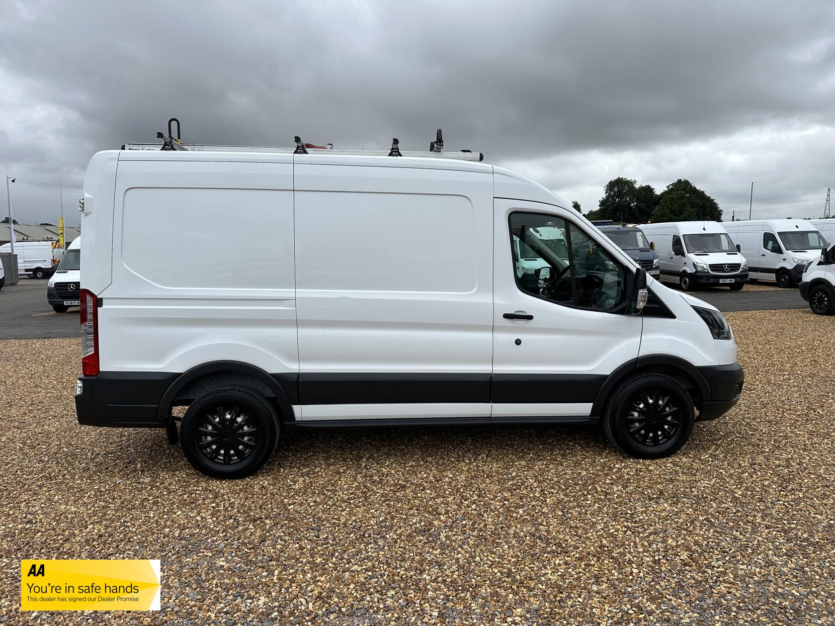 Ford Transit 2.0 350 EcoBlue Panel Van 5dr Diesel Manual FWD L2 H2 Euro 6 (130 ps)