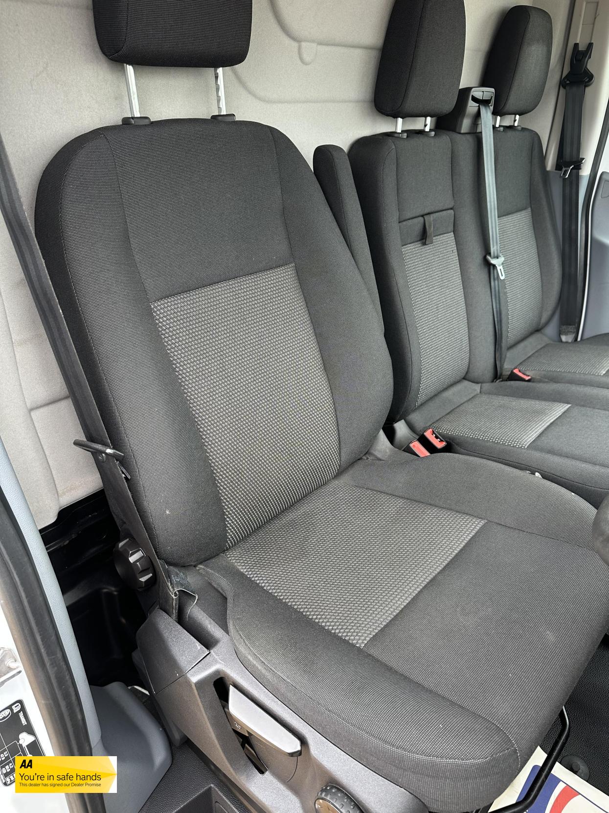 Ford Transit 2.0 350 EcoBlue Panel Van 5dr Diesel Manual FWD L2 H2 Euro 6 (130 ps)