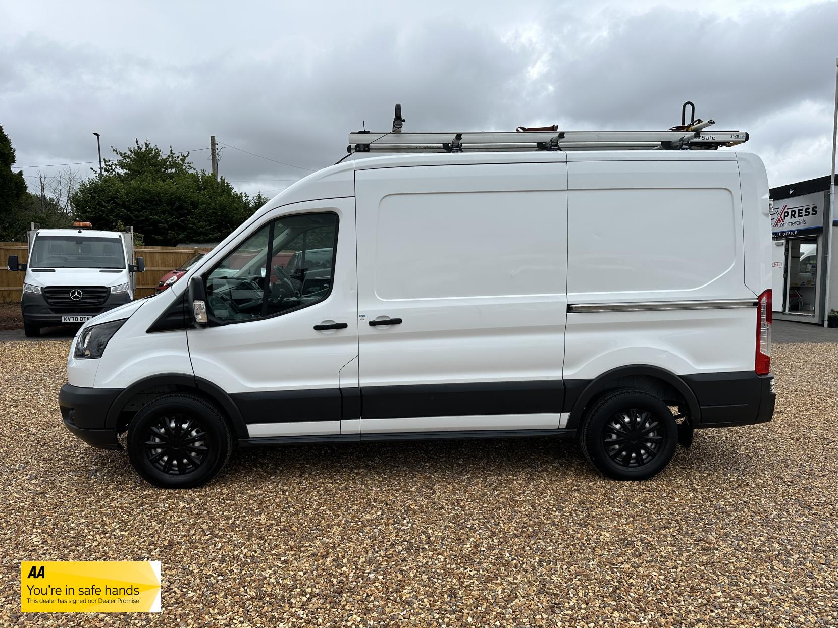 Ford Transit 2.0 350 EcoBlue Panel Van 5dr Diesel Manual FWD L2 H2 Euro 6 (130 ps)