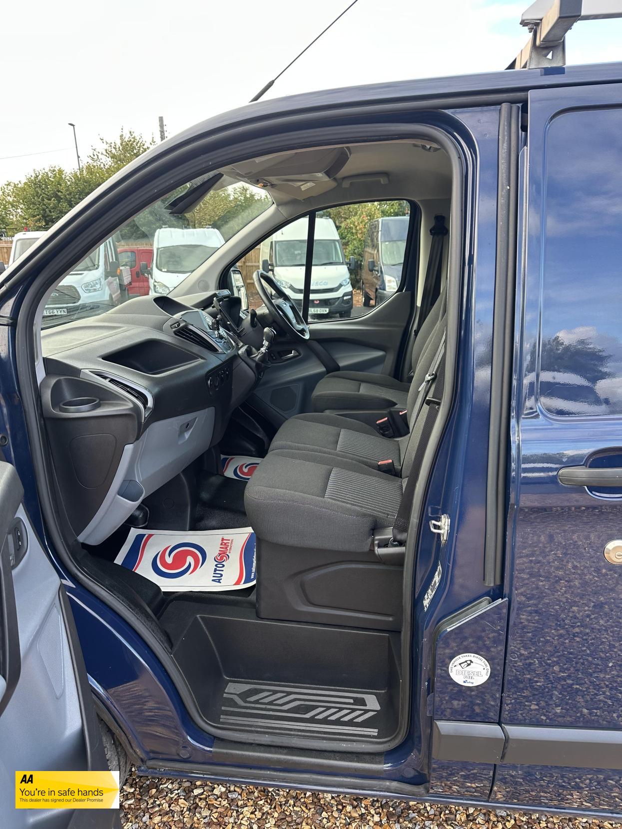 Ford Transit Custom 2.2 TDCi 330 Trend Panel Van 5dr Diesel Manual L2 H1 (197 g/km, 123 bhp)
